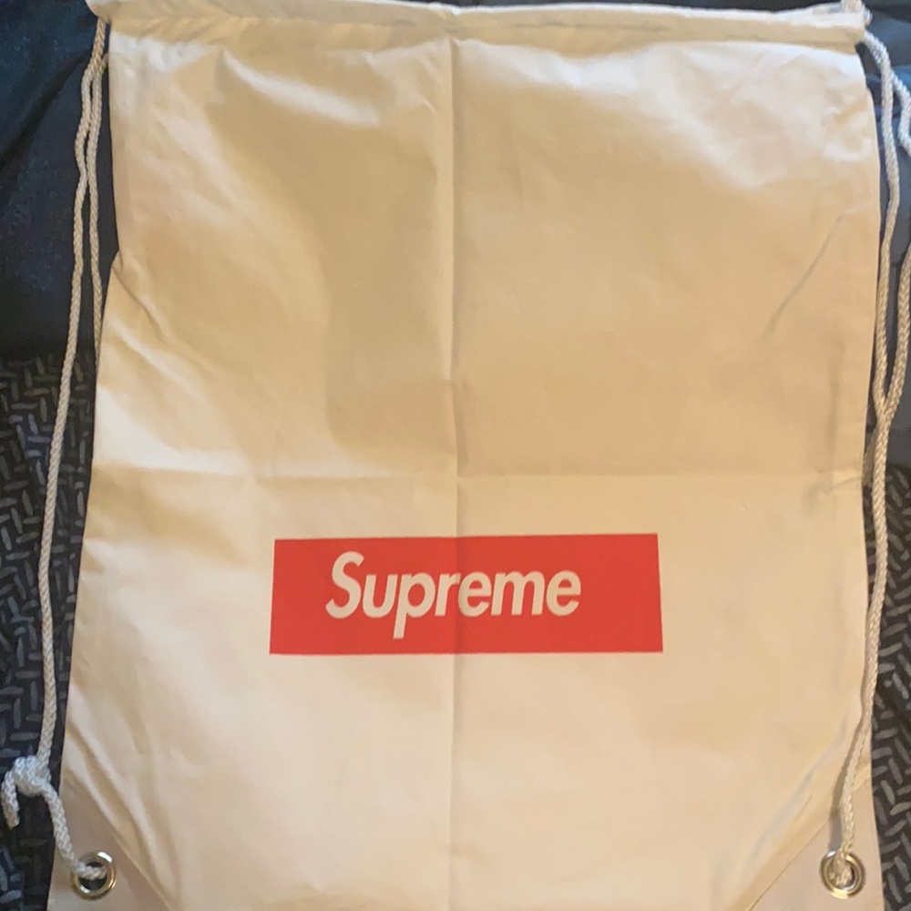 Supreme bag